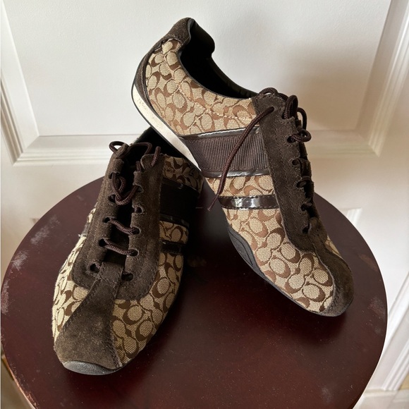 EUC Coach New York Remonna Signature Logo Jacquard Lace Up Sneaker Shoe Size 8.5 - Picture 1 of 4